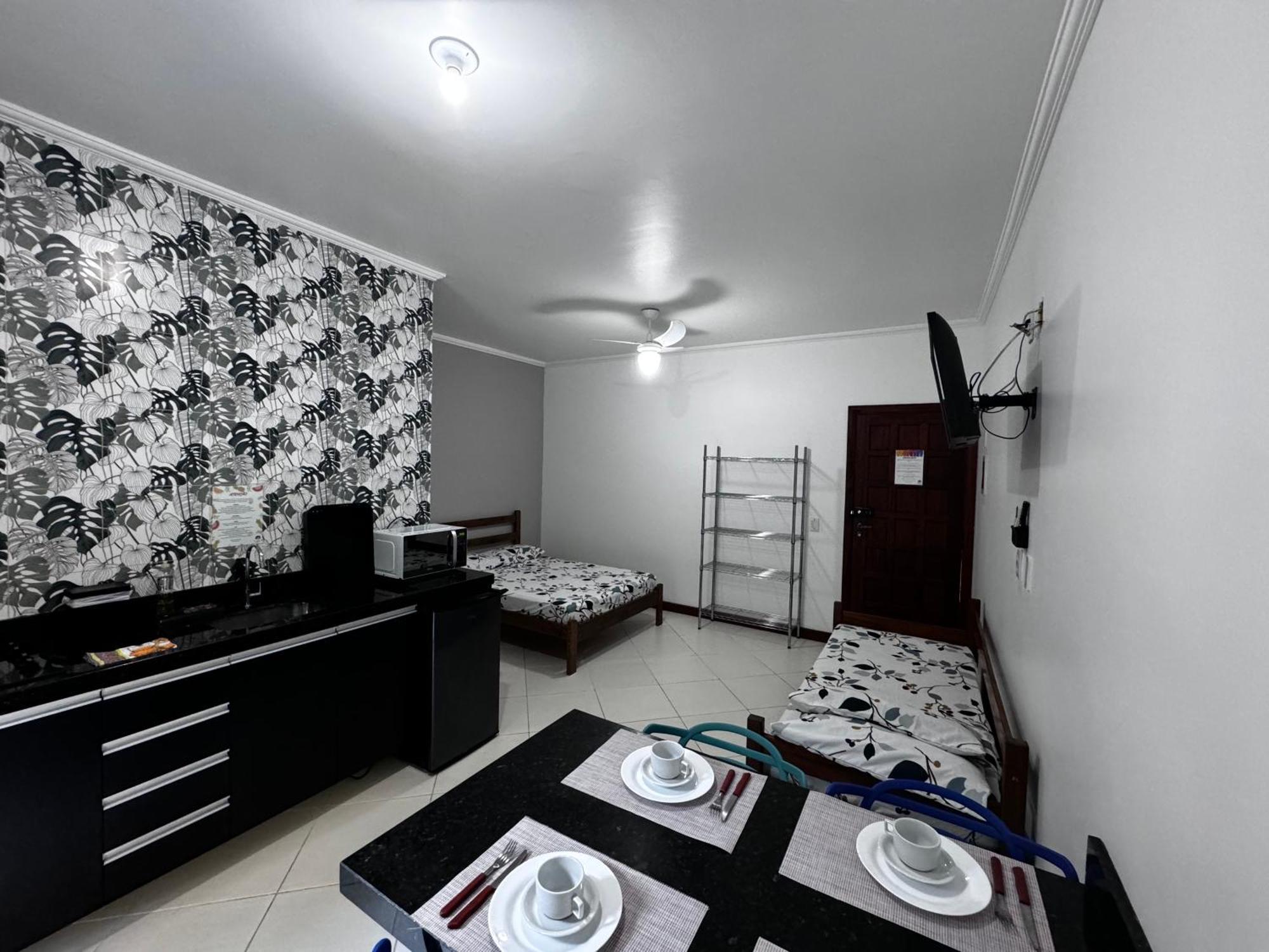 Apartamento Flats Toninhas- *